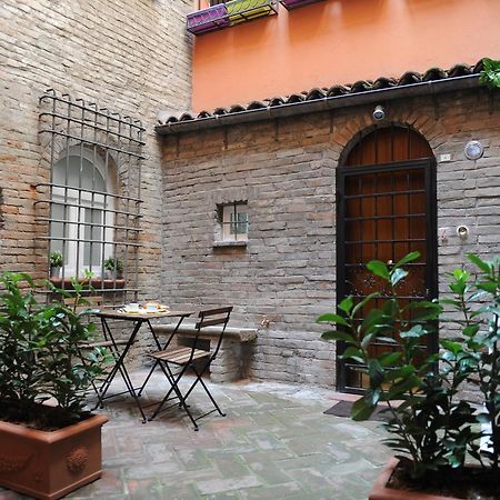Oberdan Apartment Bologna Buitenkant foto